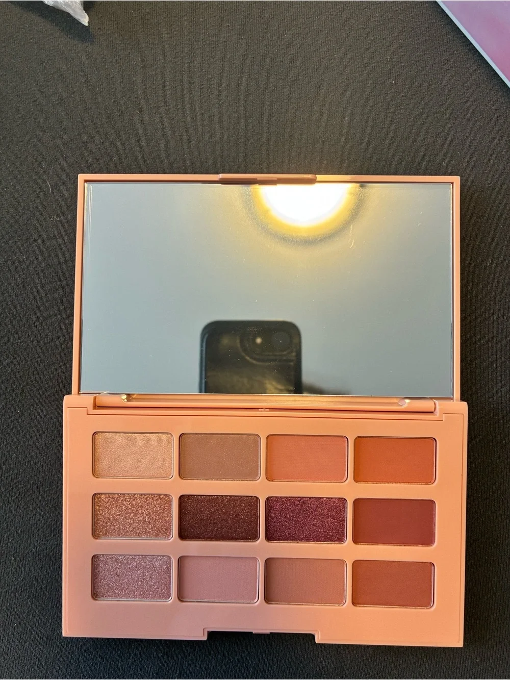 GlōGirl Cosmetics: Love Bomb Blush Palette